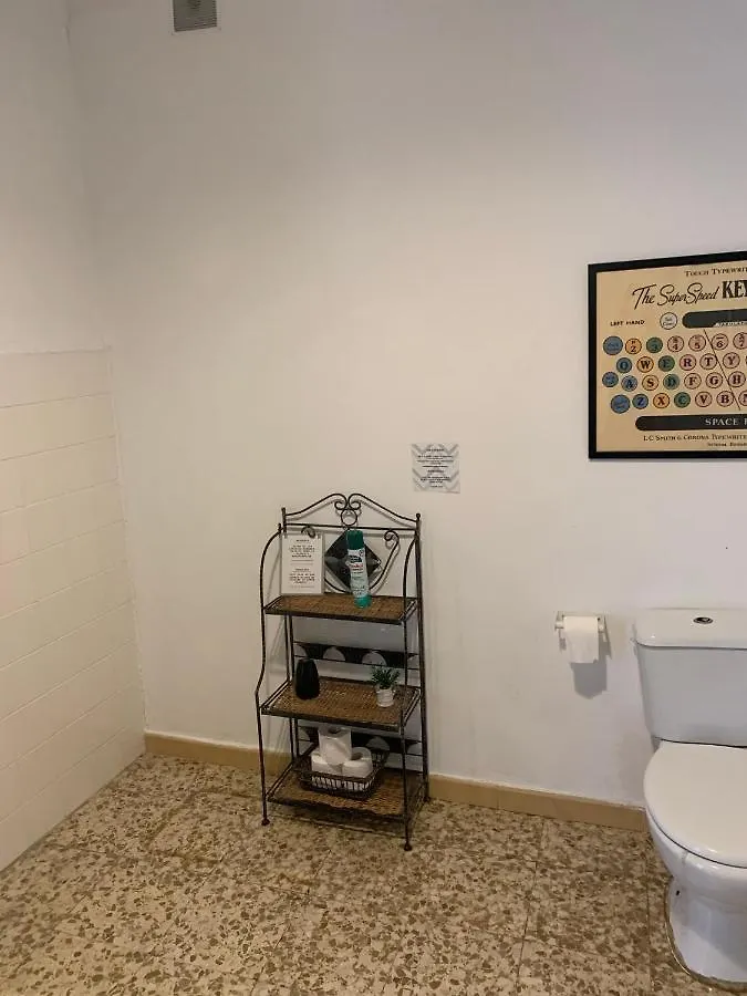 Maria Magdalena - Room 9 Malaga Homestay